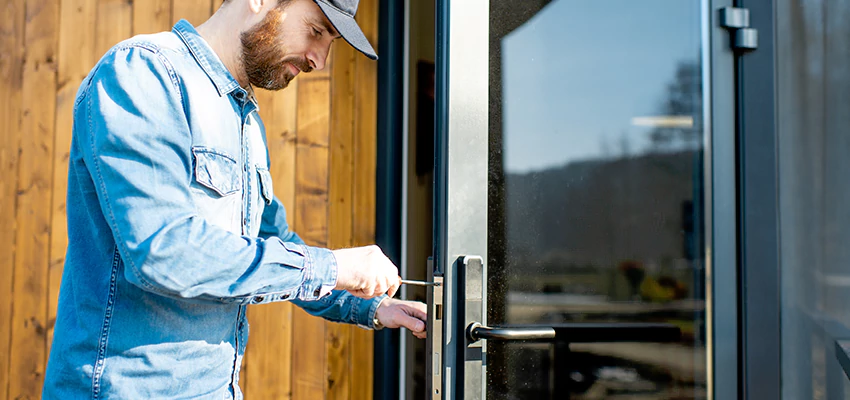 Frameless Glass Storefront Door Locks Replacement in Lemon Hill, CA