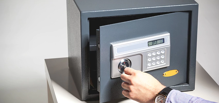 Jewelry Safe Unlocking Service in Lemon Hill, California