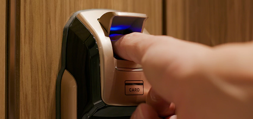 Locksmith Company For Window Lock Installation in Lemon Hill, California